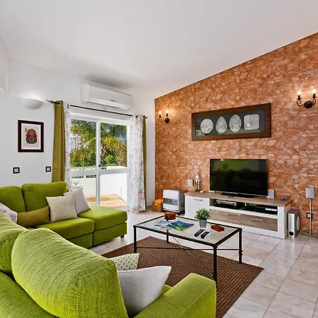 וילה Ninho Da Aguia By *