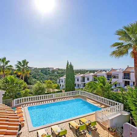 Ninho Da Aguia By Αλμπουφέιρα